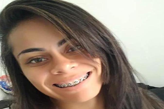 Lorena Batista dos Santos está desaparecida desde 11 de novembro(foto: Arquivo Pessoal) Lorena Batista dos Santos está desaparecida desde 11 de novembro(foto: Arquivo Pessoal)