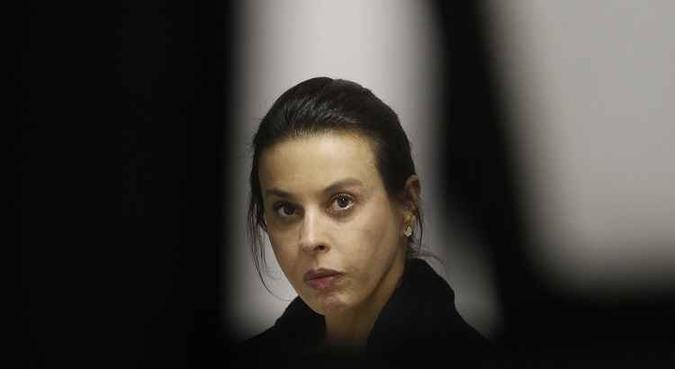 Antes da decisão, Adriana Ancelmo cumpria medida cautelar de recolhimento domiciliar em seu apartamento no Leblon, zona sul do Rio, por ter filhos menores de idade.(foto: Alexandre Brum/Agencia O Dia/Estadão Conteudo) Antes da decisão, Adriana Ancelmo cumpria medida cautelar de recolhimento domiciliar em seu apartamento no Leblon, zona sul do Rio, por ter filhos menores de idade.(foto: Alexandre Brum/Agencia O Dia/Estadão Conteudo)