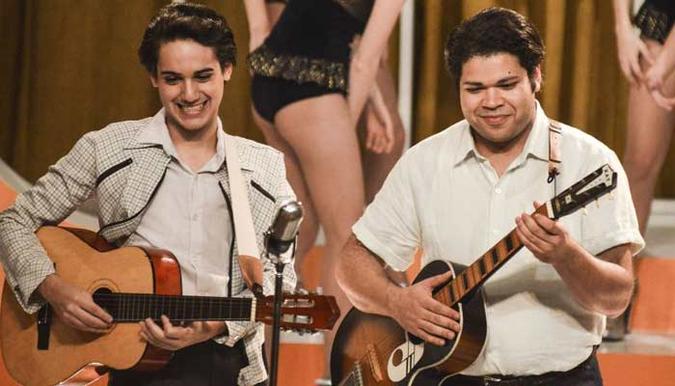 No cinema, Tim é interpretado por Robson Nunes na versão jovem e, mais tarde, por Babu Santana(foto: Paprica Fotografia/Divulgação) No cinema, Tim é interpretado por Robson Nunes na versão jovem e, mais tarde, por Babu Santana(foto: Paprica Fotografia/Divulgação)