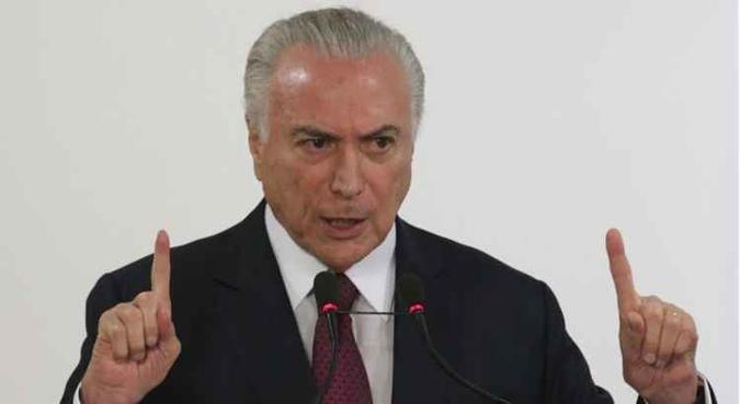 Temer condenou as ameaças em entrevista à rádio BandNews de Vitória(foto: Antônio Cruz/Agência Brasil) Temer condenou as ameaças em entrevista à rádio BandNews de Vitória(foto: Antônio Cruz/Agência Brasil)