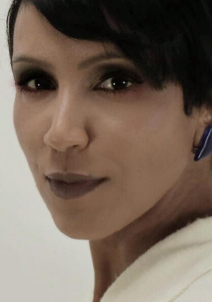 Dai Schmidt, idealizadora do Desfile Beleza Negra, diz que as marcas de cosméticos precisam oferecer produtos para todos os tons de pele(foto: Arquivo Pessoal) Dai Schmidt, idealizadora do Desfile Beleza Negra, diz que as marcas de cosméticos precisam oferecer produtos para todos os tons de pele(foto: Arquivo Pessoal)