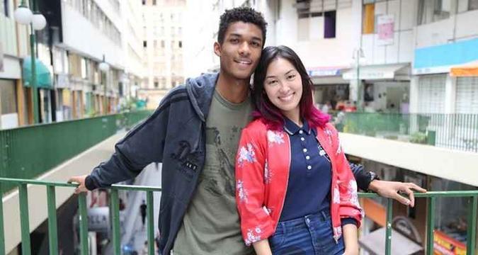 Casal Anderson e Tina sofre com a discriminação da mãe da jovem(foto: Ramon Vasconcelos/Globo ) Casal Anderson e Tina sofre com a discriminação da mãe da jovem(foto: Ramon Vasconcelos/Globo )