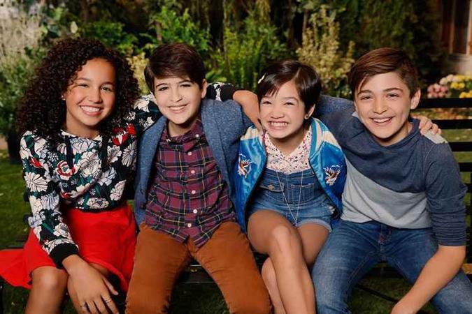 Elenco da série 'Andi Mack'. 2ª Temporada da série trará nova abordagem da Disney(foto: Reprodução/Internet/EW) Elenco da série 'Andi Mack'. 2ª Temporada da série trará nova abordagem da Disney(foto: Reprodução/Internet/EW)