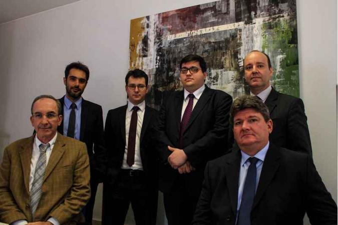 Equipe da instituição é formada por economistas com experiência na área fiscal. A maioria foi cedida por outros órgãos(foto: Arthur Menescal/Esp. CB/D.A Press) Equipe da instituição é formada por economistas com experiência na área fiscal. A maioria foi cedida por outros órgãos(foto: Arthur Menescal/Esp. CB/D.A Press)