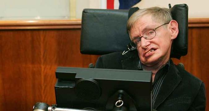 Hawking nasceu no dia 8 de janeiro de 1942, exatamente 300 anos depois da morte de Galileu Galilei(foto: YOAV LEMMER/AFP) Hawking nasceu no dia 8 de janeiro de 1942, exatamente 300 anos depois da morte de Galileu Galilei(foto: YOAV LEMMER/AFP)