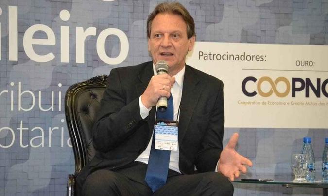 Liáo, servidor de carreira aposentado do Banco Central, era diretor de Supervisão do Coaf(foto: Divulgação/Sinoreg-MG) Liáo, servidor de carreira aposentado do Banco Central, era diretor de Supervisão do Coaf(foto: Divulgação/Sinoreg-MG)