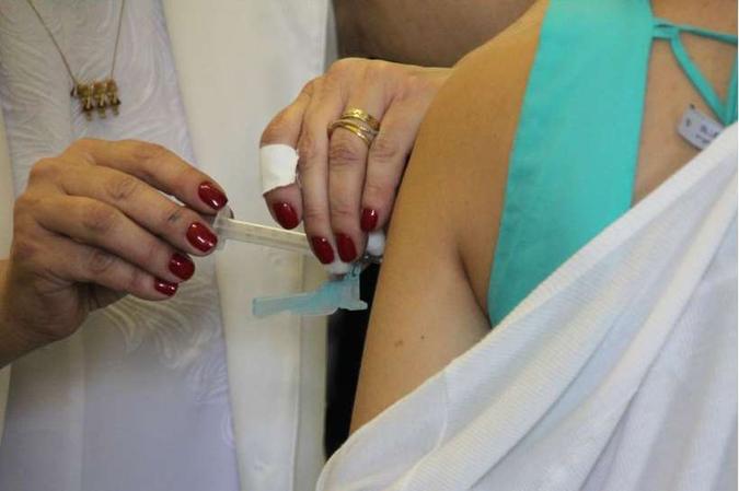 Campanha de vacinaÃ§Ã£o contra influenza vai atÃ© sexta-feira desta semana (31/5)(foto: BÃ¡rbara Cabral/Esp. CB/D.A Press)