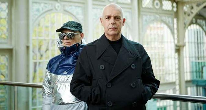 Dupla Pet Shop Boys faz turnê pelo Brasil com sucessos antigos e disco novo(foto: Reprodução/Internet ) Dupla Pet Shop Boys faz turnê pelo Brasil com sucessos antigos e disco novo(foto: Reprodução/Internet )