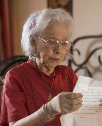 Fernanda Montenegro no filme A vida invisível, de Karim Aïnouz pré-selecionada para representar o Brasil no Oscar 2020 (foto: RTFeatures/Divulgacao) Fernanda Montenegro no filme A vida invisível, de Karim Aïnouz pré-selecionada para representar o Brasil no Oscar 2020 (foto: RTFeatures/Divulgacao)