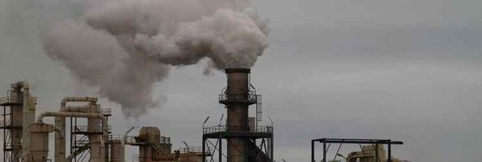 A poluição na Polônia ultrapassou a concentração limite de partículas finas no ar, entre 2007 e 2015(foto: José Moutinho / Creative Commons) A poluição na Polônia ultrapassou a concentração limite de partículas finas no ar, entre 2007 e 2015(foto: José Moutinho / Creative Commons)