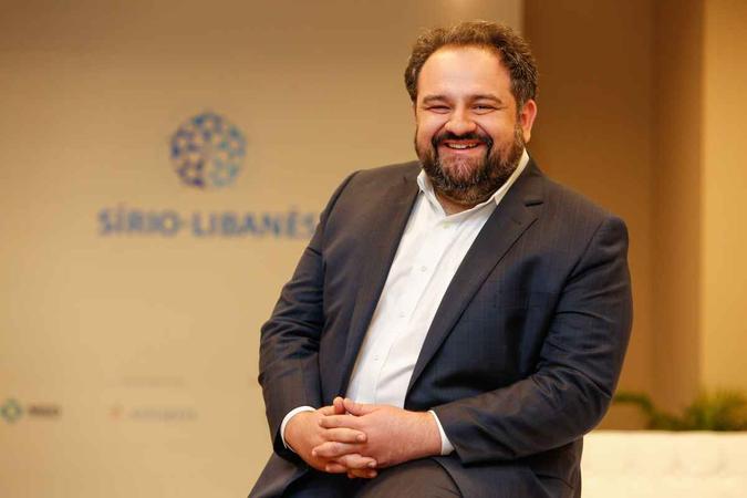 Dr. Gustavo Fernandes, Diretor Geral do Sírio-Libanês em Brasília Dr. Gustavo Fernandes, Diretor Geral do Sírio-Libanês em Brasília