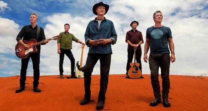 O grupo Midnight Oil volta aos palcos com nova turnê, após mais de uma década desde a separação(foto: Oliver Eclipse/Divulgação) O grupo Midnight Oil volta aos palcos com nova turnê, após mais de uma década desde a separação(foto: Oliver Eclipse/Divulgação)