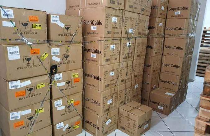 No primeiro dia da operação, mais de 23 mil produtos irregulares foram lacrados ou apreendidos (foto: Divulgação Anatel) No primeiro dia da operação, mais de 23 mil produtos irregulares foram lacrados ou apreendidos (foto: Divulgação Anatel)