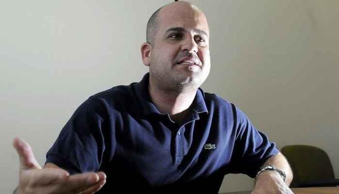 Ricardo Rocha, que assumiu o comando do policiamento da Região Metropolitana de Goiânia em fevereiro, é apontado como autor de mais de 100 mortes no estado(foto: Marcelo Ferreira/CB/D.A Press) Ricardo Rocha, que assumiu o comando do policiamento da Região Metropolitana de Goiânia em fevereiro, é apontado como autor de mais de 100 mortes no estado(foto: Marcelo Ferreira/CB/D.A Press)