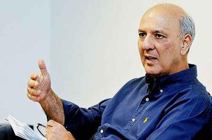 Arruda teve a candidatura rejeitada por cinco votos a dois. Advogados estão otimistas com recurso no TSE(foto: Minervino Junior/Cb/DA Press) Arruda teve a candidatura rejeitada por cinco votos a dois. Advogados estão otimistas com recurso no TSE(foto: Minervino Junior/Cb/DA Press)