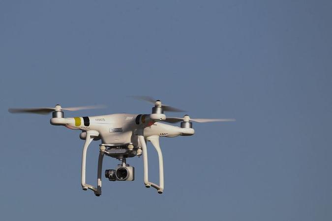Drone é usado para monitoramento no campo e nas cidades(foto: Toninho Tavares/Agência Brasília) Drone é usado para monitoramento no campo e nas cidades(foto: Toninho Tavares/Agência Brasília)