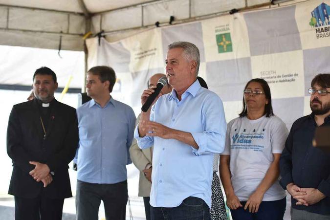 O governador lamentou só ter conhecido a região recentemente(foto: Andre Borges/Agência Brasília) O governador lamentou só ter conhecido a região recentemente(foto: Andre Borges/Agência Brasília)