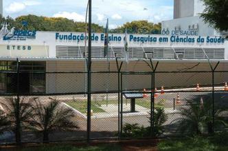 A Fundação de Ensino e Pesquisa em Ciências da Saúde (Fepecs) afirma que a Escs não terá bonificação neste ano (foto: Carlos Moura/CB/D.A Press) A Fundação de Ensino e Pesquisa em Ciências da Saúde (Fepecs) afirma que a Escs não terá bonificação neste ano (foto: Carlos Moura/CB/D.A Press)