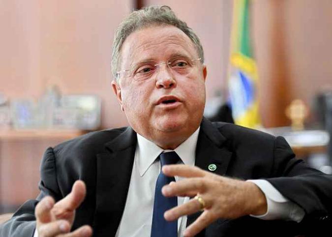 O ministro da Agricultura, Blairo Maggi, diz que quem vai pagar os aumentos de custos é o consumidor (foto: AFP / EVARISTO SA ) O ministro da Agricultura, Blairo Maggi, diz que quem vai pagar os aumentos de custos é o consumidor (foto: AFP / EVARISTO SA )
