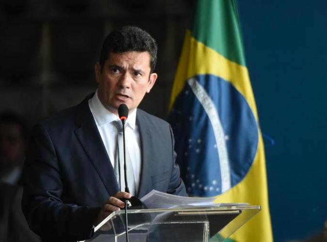 Sérgio Moro - ministro da Justiça: Nascido em Maringá, o juiz de 46 anos ganhou fama ao julgar os primeiros casos da Operação Lava-Jato, à frente da 13ª Vara Federal de Curitiba. Ele é mestre e doutor em direito.Marcelo Ferreira/CB/D.A Press Sérgio Moro - ministro da Justiça: Nascido em Maringá, o juiz de 46 anos ganhou fama ao julgar os primeiros casos da Operação Lava-Jato, à frente da 13ª Vara Federal de Curitiba. Ele é mestre e doutor em direito.Marcelo Ferreira/CB/D.A Press