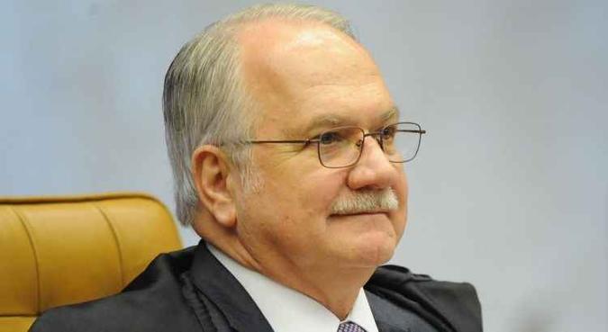 Para Fachin, a necessidade de prévia autorização da Câmara dos Deputados para processar o presidente da República e ministros de Estado Para Fachin, a necessidade de prévia autorização da Câmara dos Deputados para processar o presidente da República e ministros de Estado