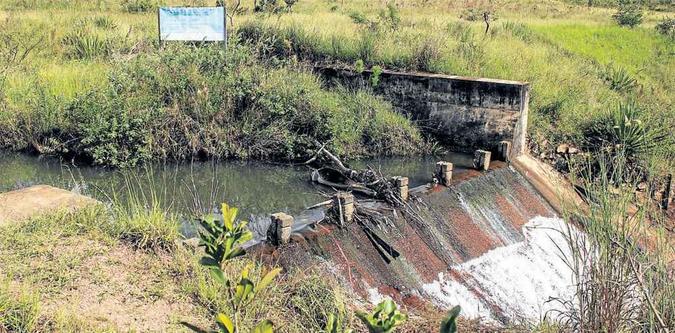 Canal do Rodeador está entre as áreas a serem preservadas, para propiciar a irrigação na seca e reduzir o conflito com o abastecimento da população(foto: Arthur Menescal/Esp. CB/D.A Press) Canal do Rodeador está entre as áreas a serem preservadas, para propiciar a irrigação na seca e reduzir o conflito com o abastecimento da população(foto: Arthur Menescal/Esp. CB/D.A Press)