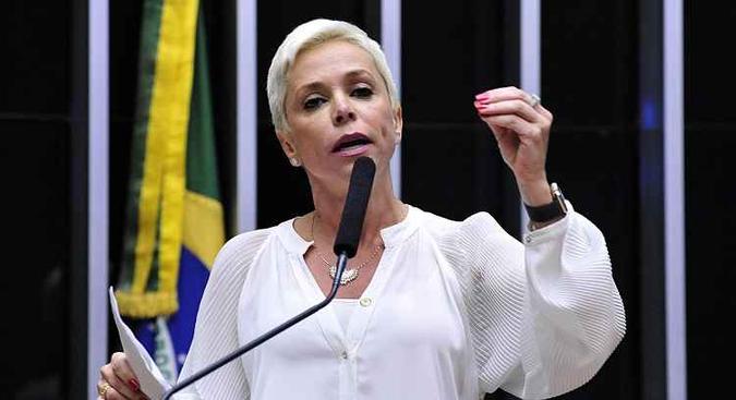 A posse da deputada, que é filha do presidente nacional do PTB, Roberto Jeferson, foi suspensa na segunda-feira (8/1)(foto: Luiz Macedo/Câmara dos Deputados) A posse da deputada, que é filha do presidente nacional do PTB, Roberto Jeferson, foi suspensa na segunda-feira (8/1)(foto: Luiz Macedo/Câmara dos Deputados)