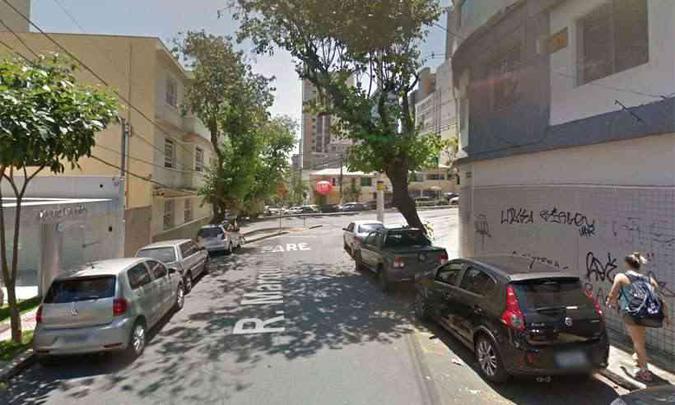Assassinato aconteceu no Bairro Santo Antônio, Região Centro-Sul de BH(foto: Google Street View/Reprodução) Assassinato aconteceu no Bairro Santo Antônio, Região Centro-Sul de BH(foto: Google Street View/Reprodução)