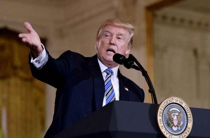 (foto: AFP / Olivier Douliery) (foto: AFP / Olivier Douliery)