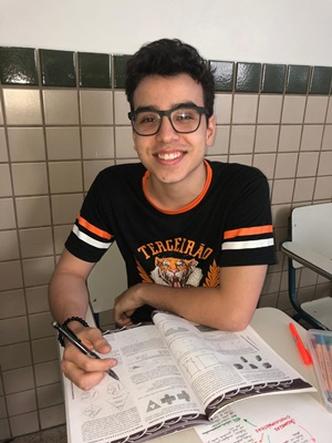 Assim que soube do novo curso, Lucas Fernandes mudou sua escolha(foto: Arquivo Pessoal) Assim que soube do novo curso, Lucas Fernandes mudou sua escolha(foto: Arquivo Pessoal)