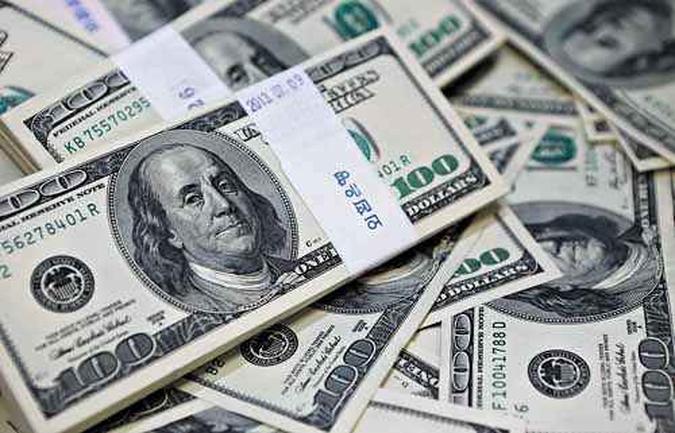 O dólar chegou a avançar diante de dados econômicos positivos nos EUA, mas terminou o dia em baixa de 0,48%(foto: Kim Hong-Ji/Reuters - 4/8/13) O dólar chegou a avançar diante de dados econômicos positivos nos EUA, mas terminou o dia em baixa de 0,48%(foto: Kim Hong-Ji/Reuters - 4/8/13)