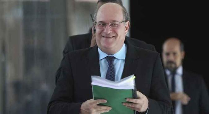 Nas últimas semanas, o presidente do BC, Ilan Goldfajn, tem se empenhado pessoalmente na questão e chegou a se reunir com a presidente do STF, ministra Cármen Lúcia(foto: José Cruz/Agência Brasil) Nas últimas semanas, o presidente do BC, Ilan Goldfajn, tem se empenhado pessoalmente na questão e chegou a se reunir com a presidente do STF, ministra Cármen Lúcia(foto: José Cruz/Agência Brasil)