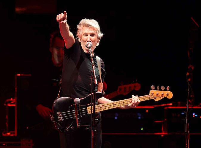 Em 2018, Roger Waters passa pela capital do país e ainda por outras seis cidades.(foto: Kevin Winter/AFP - 16/10/16 ) Em 2018, Roger Waters passa pela capital do país e ainda por outras seis cidades.(foto: Kevin Winter/AFP - 16/10/16 )