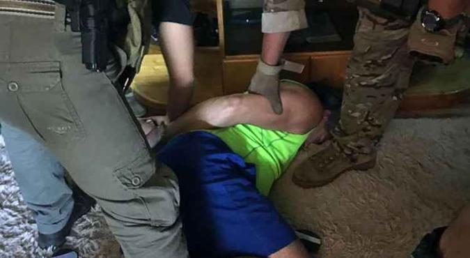 Marcelo foi localizado pela PF e pela Polícia Nacional do Paraguai em Encarnación: ação contou com a ajuda da agência de combate às drogas dos EUA(foto: Secretaria Nacional Antidrogas Paraguay ) Marcelo foi localizado pela PF e pela Polícia Nacional do Paraguai em Encarnación: ação contou com a ajuda da agência de combate às drogas dos EUA(foto: Secretaria Nacional Antidrogas Paraguay )