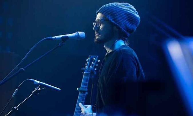 Confira as músicas do 'Acústico MTV Tiago Iorc' nas plataformas de streaming(foto: Marcos Hermes/Divulgação) Confira as músicas do 'Acústico MTV Tiago Iorc' nas plataformas de streaming(foto: Marcos Hermes/Divulgação)