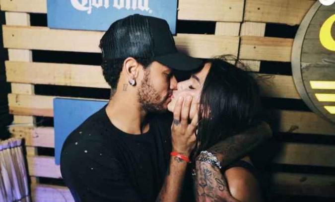 Bruna e Neymar reataram o namoro no fim de 2017(foto: Internet/Reprodução) Bruna e Neymar reataram o namoro no fim de 2017(foto: Internet/Reprodução)