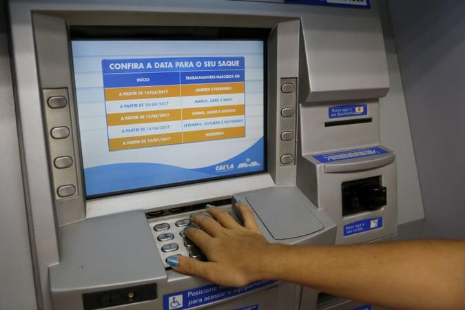 Um dos pontos de destaque da MP do FGTS é que 100% do rendimento do fundo ficará com o trabalhador(foto: Marcos Corrêa/PR) Um dos pontos de destaque da MP do FGTS é que 100% do rendimento do fundo ficará com o trabalhador(foto: Marcos Corrêa/PR)