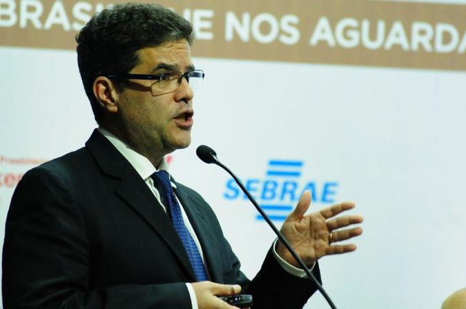 Naercio Menezes Filho, titular da Cátedra Ruth Cardoso no Insper, da Faculdade de Economia, Administração e Contabilidade da Universidade de São Paulo (FEA/USP) e da Academia Brasileira de Ciências(foto: Carlos Vieira/CB/D.A Press ) Naercio Menezes Filho, titular da Cátedra Ruth Cardoso no Insper, da Faculdade de Economia, Administração e Contabilidade da Universidade de São Paulo (FEA/USP) e da Academia Brasileira de Ciências(foto: Carlos Vieira/CB/D.A Press )