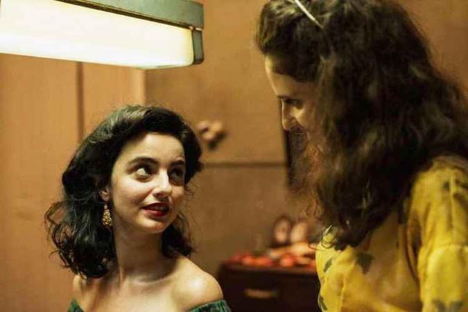 As irmãs Guida e Eurídices no filme 'A vida invisível', grande aposta brasileira no Oscar 2020(foto: Bruno Machado/Divulgação) As irmãs Guida e Eurídices no filme 'A vida invisível', grande aposta brasileira no Oscar 2020(foto: Bruno Machado/Divulgação)