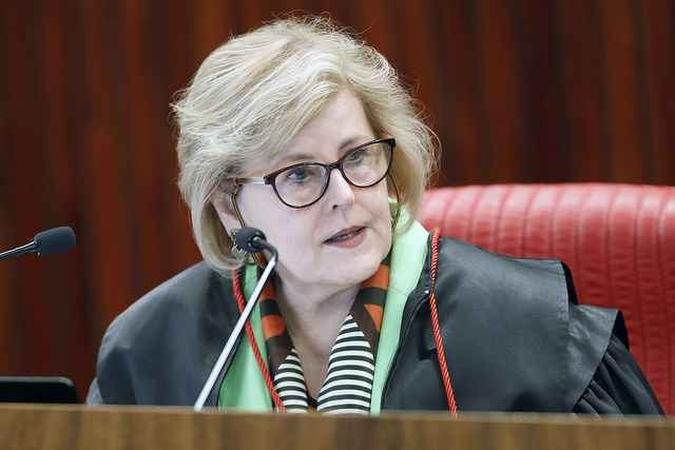 Rosa Weber, durante a sessão desta quinta-feira no TSE: Rosa Weber, durante a sessão desta quinta-feira no TSE: