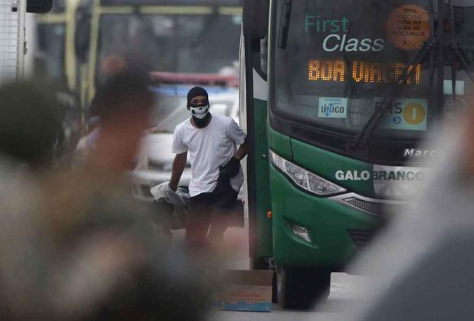 (foto: Ricardo Cassiano/Agência O Dia/AFP ) (foto: Ricardo Cassiano/Agência O Dia/AFP )