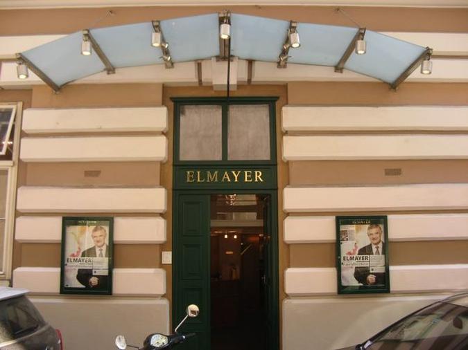 Academia de dan�a Elmayer- aula de valsa, em Viena. (foto: wikipedia)