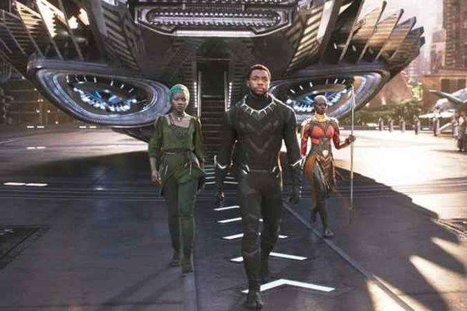 'Pantera Negra' conta a história de um super-herói africano (foto: Reprodução/Internet ) 'Pantera Negra' conta a história de um super-herói africano (foto: Reprodução/Internet )