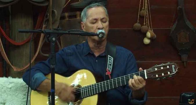 Músico roda o Brasil tocando e divulgando a música sulista(foto: Reprodução/Internet) Músico roda o Brasil tocando e divulgando a música sulista(foto: Reprodução/Internet)