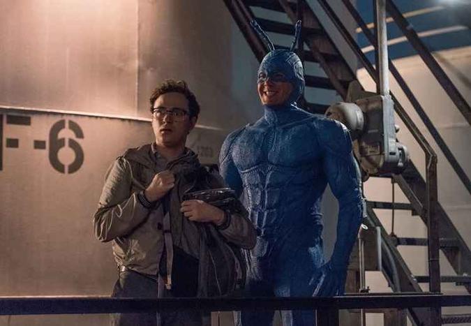 The Tick mescla comédia com ação (foto: Amazon/Divulgação) The Tick mescla comédia com ação (foto: Amazon/Divulgação)