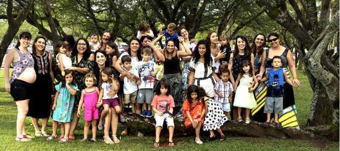 As participantes da Ciranda de Mães se comunicam por um grupo de mensagens desde 2015: uma família além dos laços de sangue(foto: Luiz Clementino/Divulgação) As participantes da Ciranda de Mães se comunicam por um grupo de mensagens desde 2015: uma família além dos laços de sangue(foto: Luiz Clementino/Divulgação)