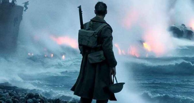 'Dunkirk' mostra o poder de mobilização dos civis em meio ao palco da guerra (foto: Reprodução/Internet) 'Dunkirk' mostra o poder de mobilização dos civis em meio ao palco da guerra (foto: Reprodução/Internet)