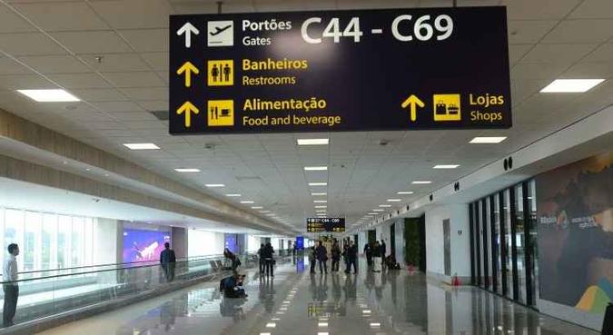O governo estuda repetir no segmento rodoviário o modelo de revisão das parcelas de outorgas utilizado no setor aéreo para solucionar problemas de viabilidade econômica de concessões(foto: Tania Rego/Agencia Brasil) O governo estuda repetir no segmento rodoviário o modelo de revisão das parcelas de outorgas utilizado no setor aéreo para solucionar problemas de viabilidade econômica de concessões(foto: Tania Rego/Agencia Brasil)