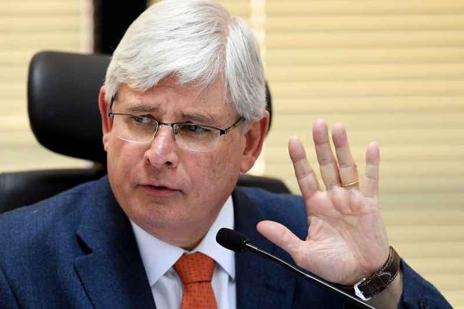 Janot deixa o comando do MPF em menos de cinco semanas: delação de Lucio Funaro deve avançar até lá(foto: AFP / Evaristo Sa/AFP) Janot deixa o comando do MPF em menos de cinco semanas: delação de Lucio Funaro deve avançar até lá(foto: AFP / Evaristo Sa/AFP)