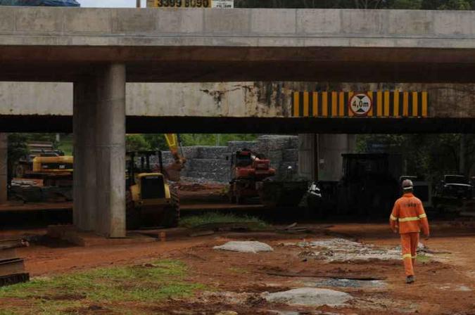 A Ponte do Bragueto, uma das estruturas em pior estado, segundo a Corte, passa por reformas(foto: Carlos Vieira/CB/D.A Press) A Ponte do Bragueto, uma das estruturas em pior estado, segundo a Corte, passa por reformas(foto: Carlos Vieira/CB/D.A Press)